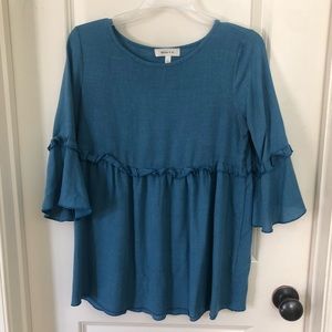 Hailey & Co Peplum 3/4 Sleeve Top